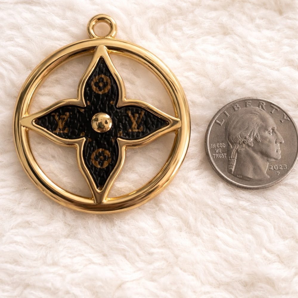 LV Gold and Brown Designer Pendant - Picture 2 of 2